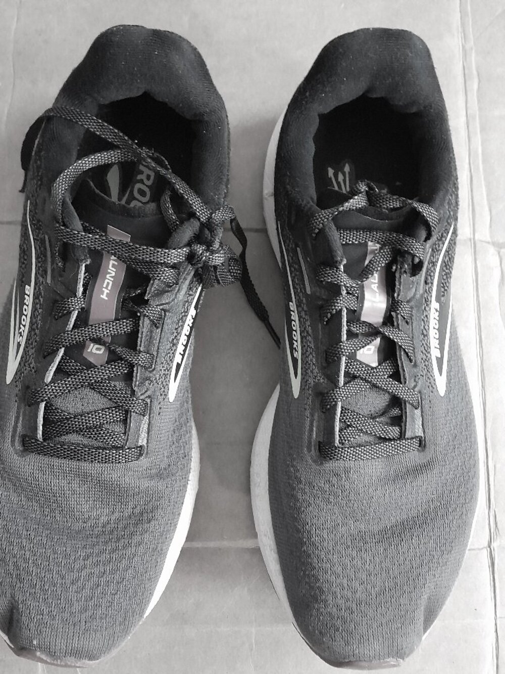 Brooks Glycerin 20 Gray Running Shoes Women’s Size 10